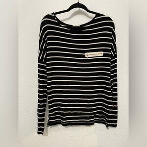 Zenana Outfitters Womens Black & White Striped Long Sleeve Shirt Top Size Large